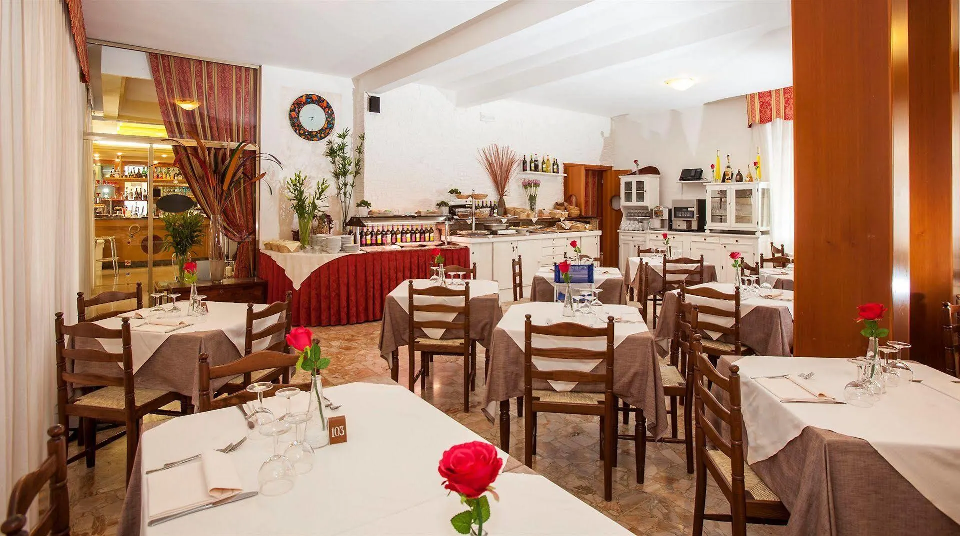 Hotel Nazionale Lido di Jesolo 3*,  Italy